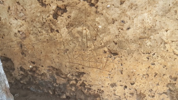 Grafitti of a dhow at Takwa ruins, Manda island
